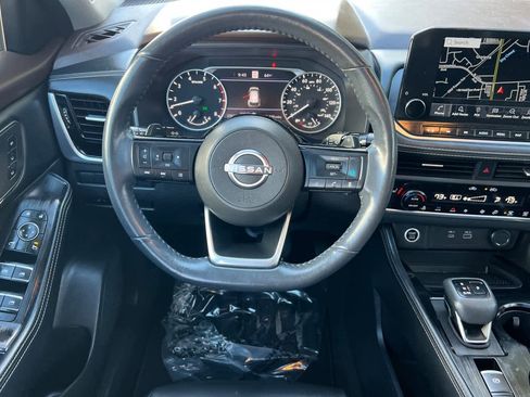 Certified 2023 Nissan Rogue SL w/ SL Premium Package image 16