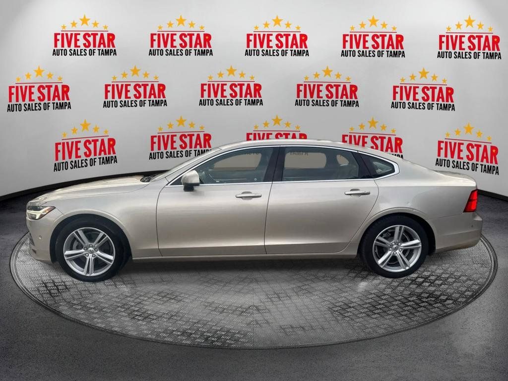 Used 2018 Volvo S90 T5 Momentum w/ Convenience Package FWD image 4