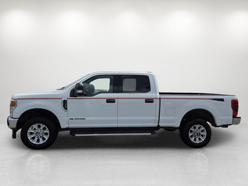 Used 2022 Ford F250 XLT w/ XLT Value Package AWD/4WD image 8