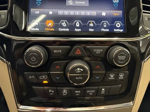 Used 2021 Jeep Grand Cherokee Limited w/ Trailer Tow Group IV AWD/4WD image 40