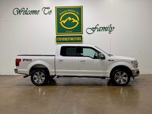 Used 2018 Ford F150 Lariat w/ Equipment Group 502A Luxury AWD/4WD image 2