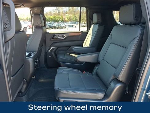 Used 2025 GMC Yukon XL Denali w/ LPO, Floor Liner Package image 14