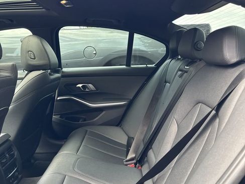 Used 2020 BMW 330i xDrive Sedan w/ Convenience Package AWD/4WD image 5