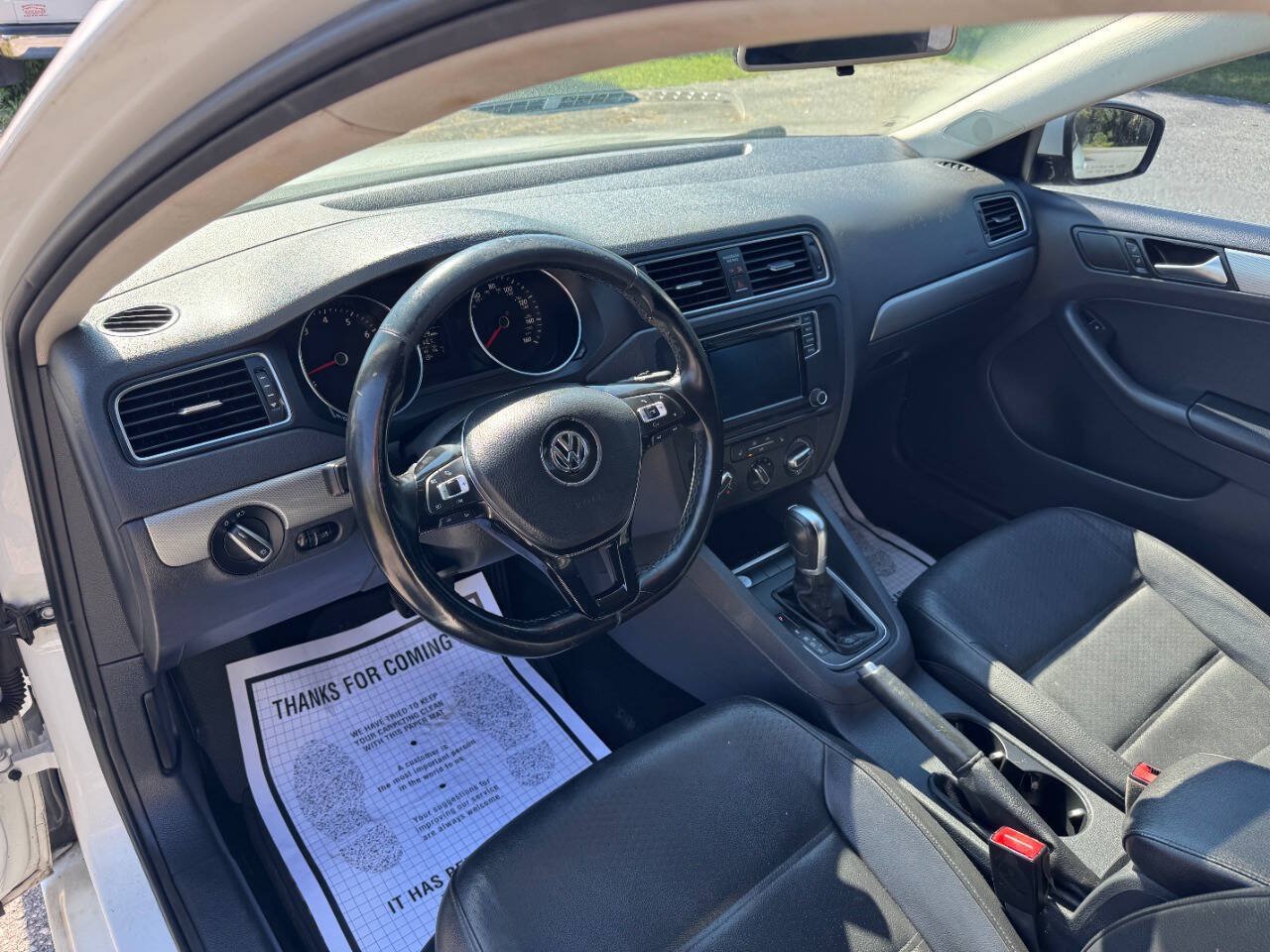 Used 2016 Volkswagen Jetta SE FWD image 45