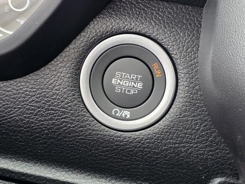 New 2026 RAM 1500 Express AWD/4WD image 18