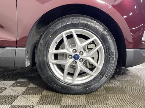 Used 2022 Ford Edge SEL w/ Convenience Package image 7