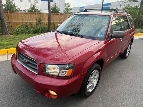 Used 2004 Subaru Forester 2.5XS AWD/4WD image 2