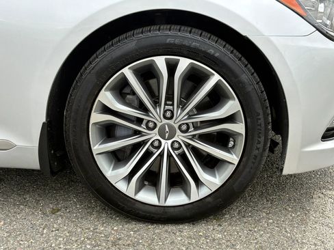 Used 2017 Genesis G80 3.8 AWD/4WD image 29
