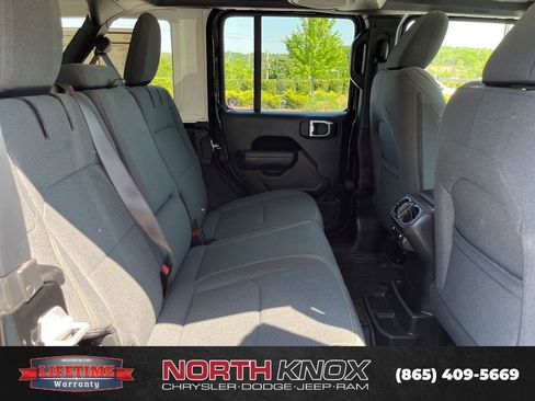 Used 2025 Jeep Wrangler Unlimited Sport S 4xe AWD/4WD image 20