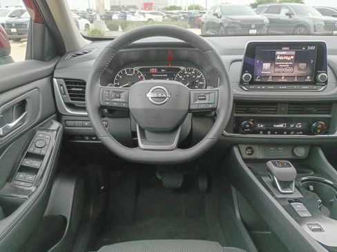New 2026 Nissan Rogue SV FWD image 14