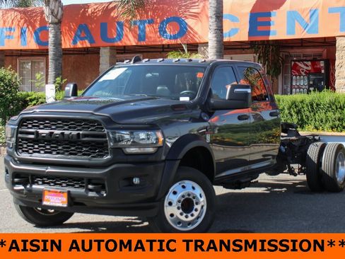 Used 2023 RAM 5500 Tradesman image 4