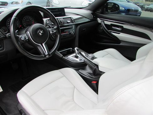 Used 2015 BMW M4 Coupe RWD image 12