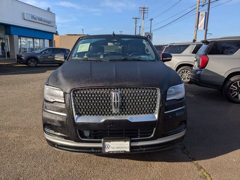 Used 2024 Lincoln Navigator Reserve image 7