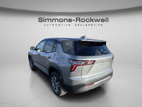 New 2026 Chevrolet Equinox LT image 5