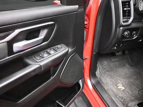 Used 2022 RAM 1500 Big Horn AWD/4WD image 9
