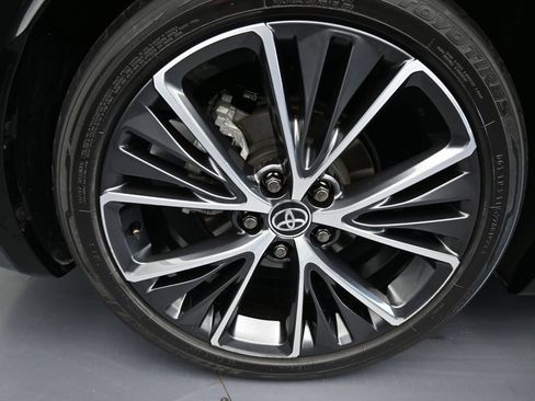 Used 2023 Toyota Prius Limited image 43