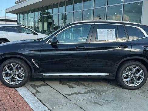 Used 2024 BMW X3 sDrive30i w/ Premium Package image 3