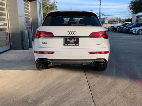 Used 2024 Audi Q5 2.0T Premium image 9