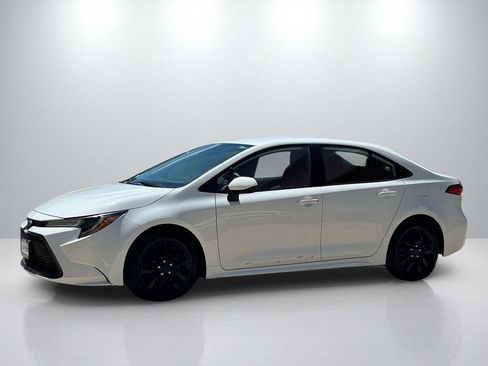 Used 2021 Toyota Corolla LE FWD image 8