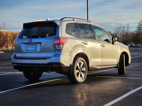 Used 2018 Subaru Forester 2.5i Premium AWD/4WD image 13