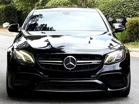 Used 2018 Mercedes-Benz E 63 AMG S image 10