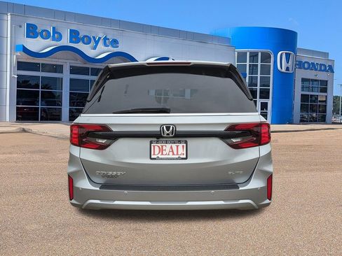 New 2026 Honda Odyssey Elite image 6