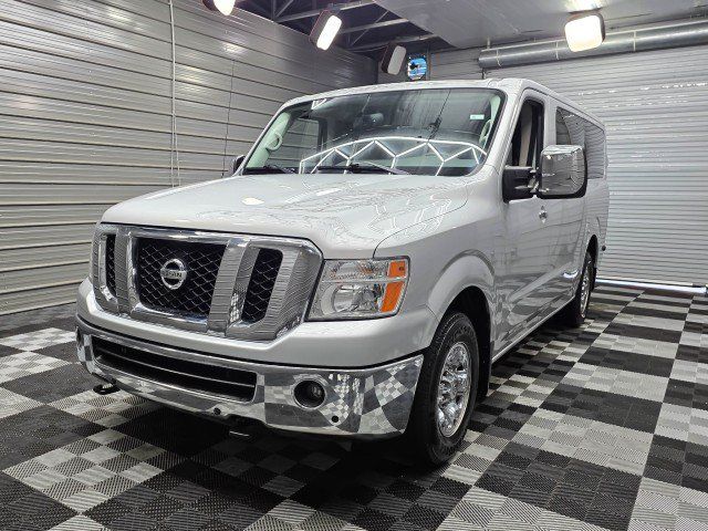 Used 2017 Nissan NV 3500 SL RWD image 38