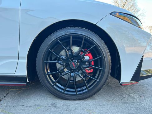 Used 2021 Toyota Avalon TRD image 15