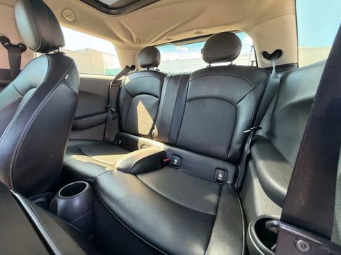 Used 2015 MINI Cooper 2-Door Hardtop image 12