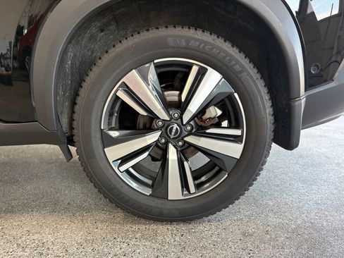 Used 2023 Nissan Rogue SL w/ SL Premium Package AWD/4WD image 24