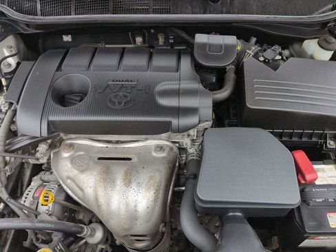 Used 2011 Toyota Camry image 27