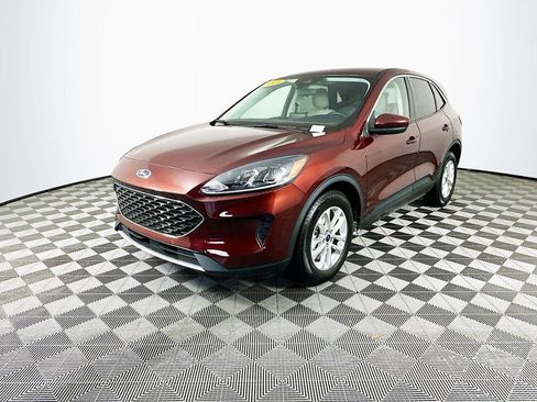 Used 2021 Ford Escape SE w/ Convenience Package image 5