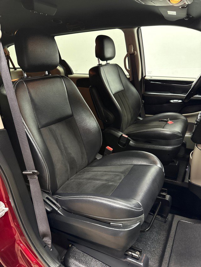 Used 2019 Dodge Grand Caravan SXT FWD image 30