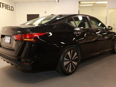 Used 2022 Nissan Altima 2.5 SV image 7