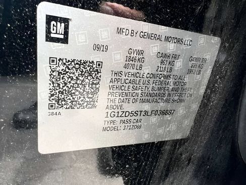 Used 2020 Chevrolet Malibu LT FWD image 16