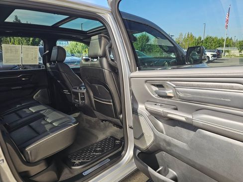 Used 2019 RAM 1500 Limited AWD/4WD image 15