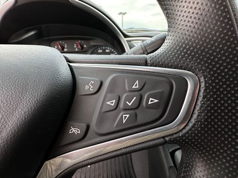 Used 2022 Chevrolet Malibu LS FWD image 35