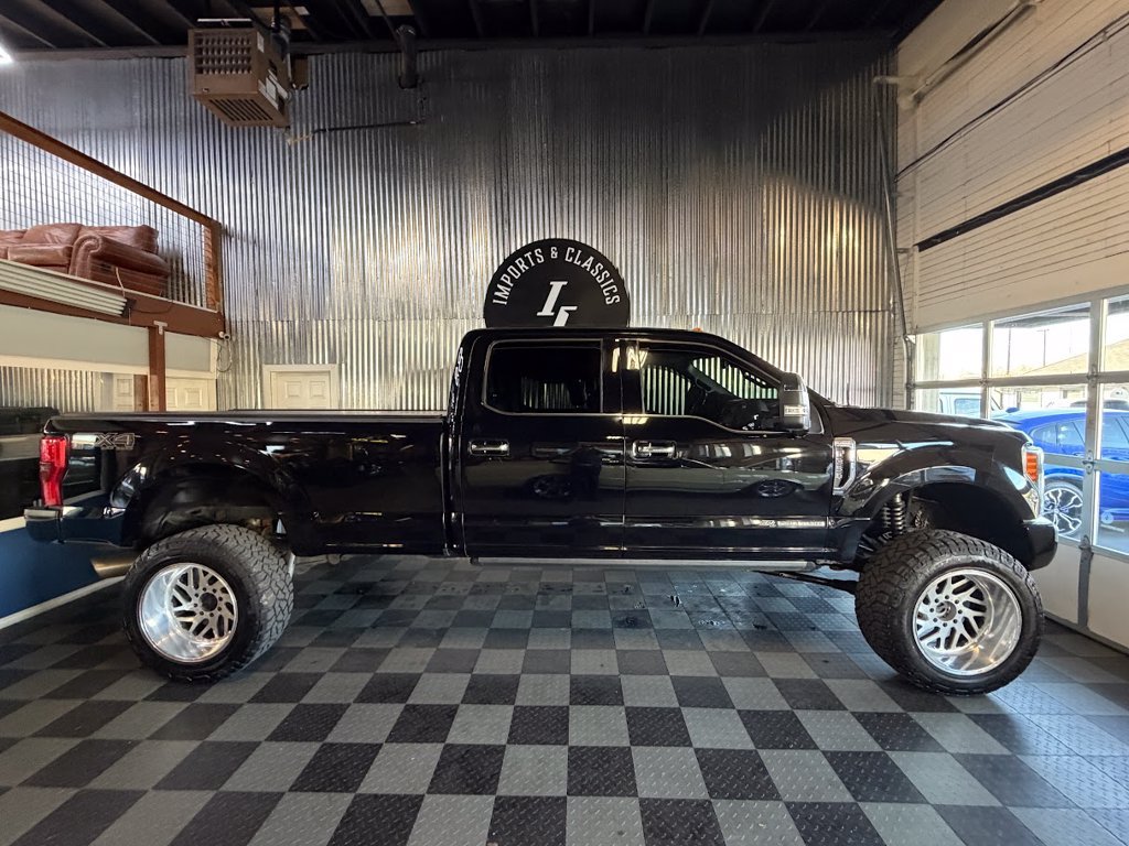 Used 2017 Ford F350 Platinum w/ Platinum Ultimate Package AWD/4WD image 7