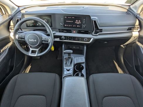 Certified 2024 Kia Sportage LX image 19