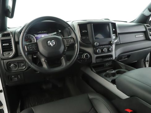 Used 2023 RAM 1500 Big Horn AWD/4WD image 2