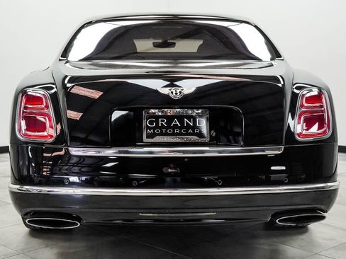 Used 2018 Bentley Mulsanne RWD image 9