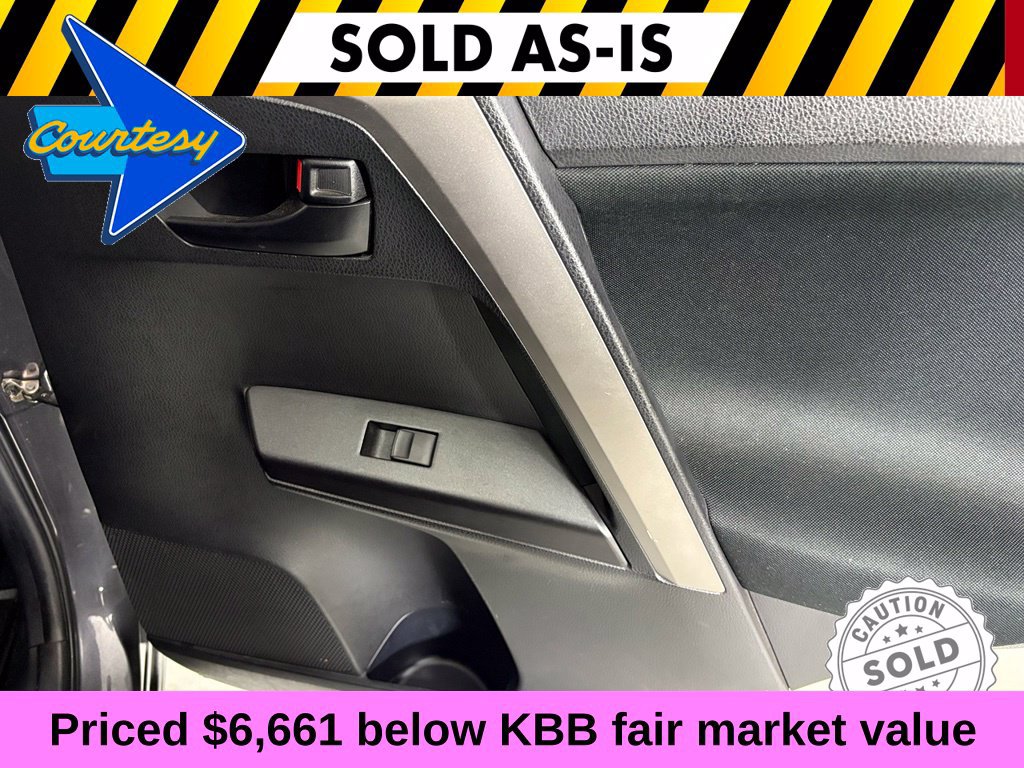 Used 2017 Toyota RAV4 LE w/ Carpet Mat Package FWD image 15