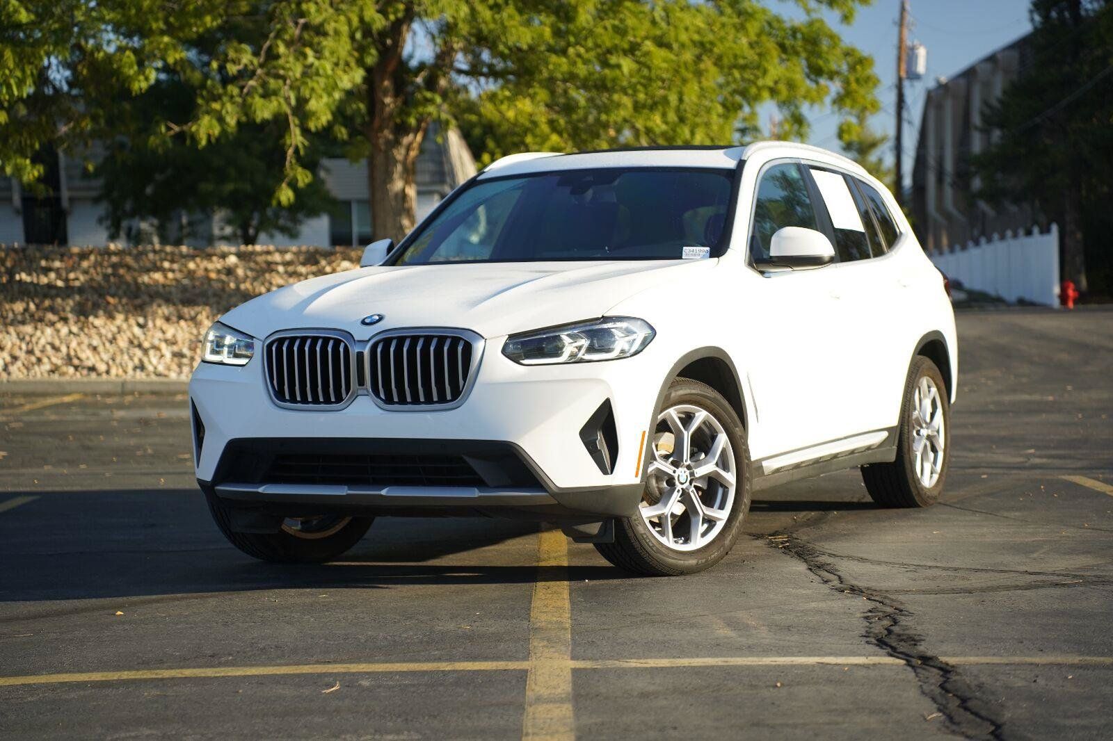 Used 2023 BMW X3 xDrive30i w/ Premium Package AWD/4WD image 1