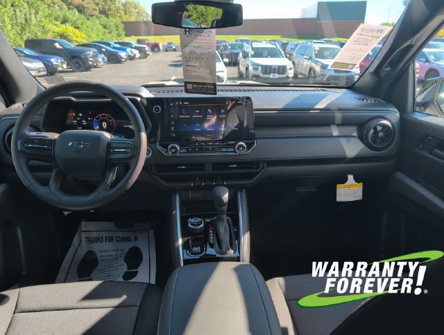 New 2026 Chevrolet Colorado Trail Boss AWD/4WD image 10