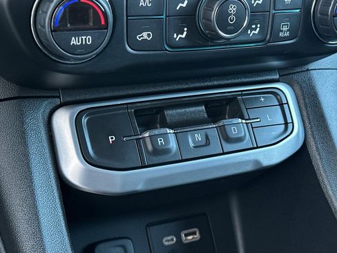 Certified 2021 GMC Acadia SLE w/ LPO, Cargo Package FWD image 29