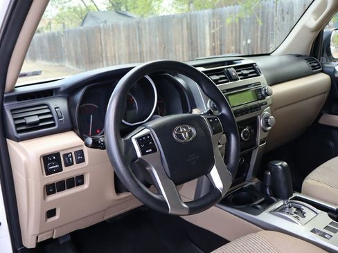 Used 2011 Toyota 4Runner SR5 image 15