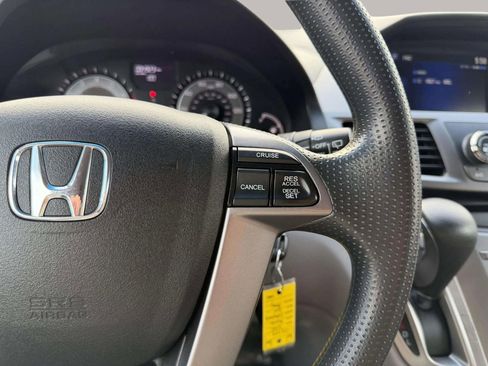 Used 2014 Honda Odyssey LX image 22