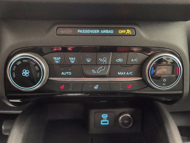 Used 2021 Ford Escape SE w/ Cold Weather Package AWD/4WD image 12