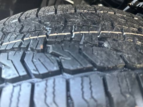 New 2026 Nissan Rogue SV image 32