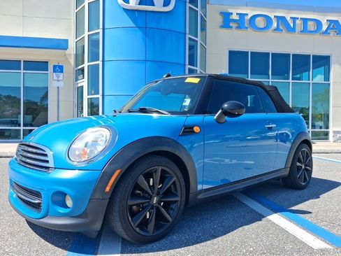 Used 2014 MINI Cooper Convertible image 1